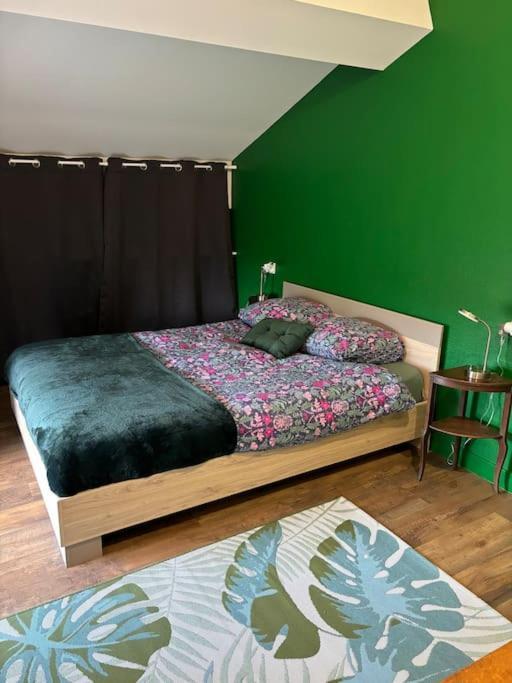 Charmante Maison Renovee Centre-Ville Balbigny Экстерьер фото